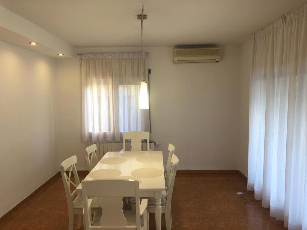 הוילה Casa Veuras Girona - Montilivi מראה חיצוני תמונה