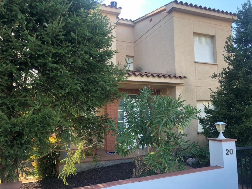 הוילה Casa Veuras Girona - Montilivi מראה חיצוני תמונה