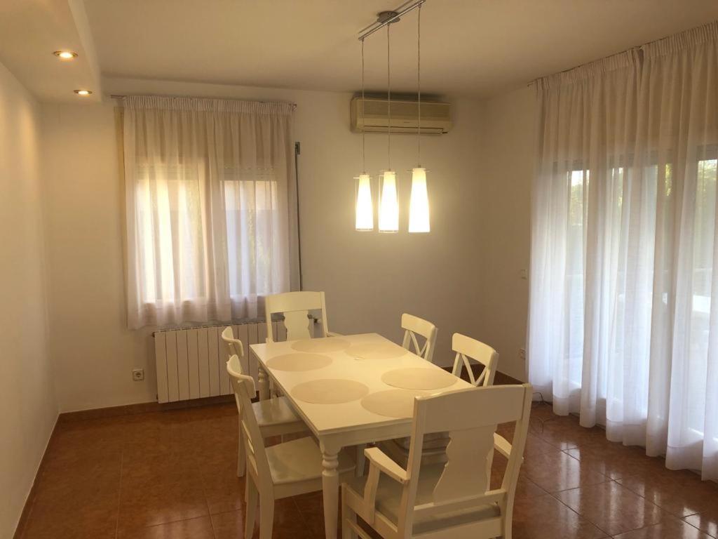 הוילה Casa Veuras Girona - Montilivi מראה חיצוני תמונה